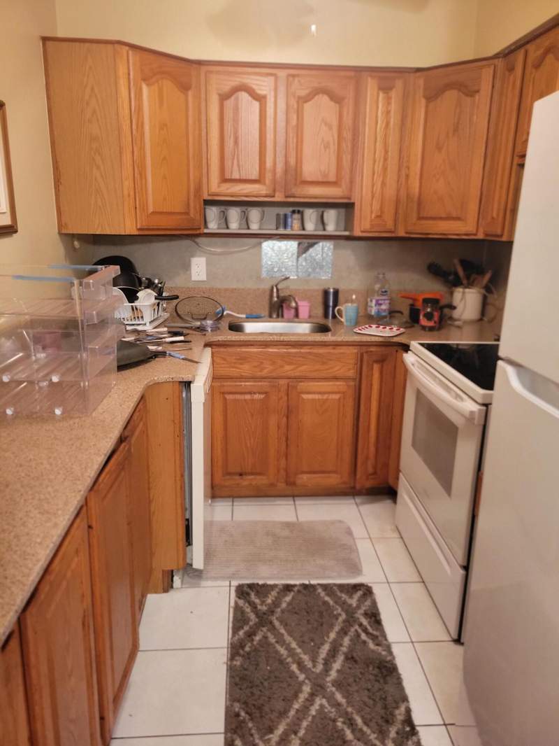 2 bedroom Stock Cooperative at 1015 SW 11th Avenue #12k, Rolen Lake Gardens Co-Op, Hallandale Beach — photo 5