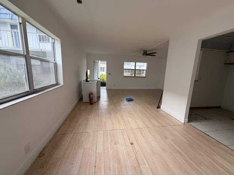1 bedroom Condominium at 355 Brittany H, Kings Point, Delray Beach — photo 2