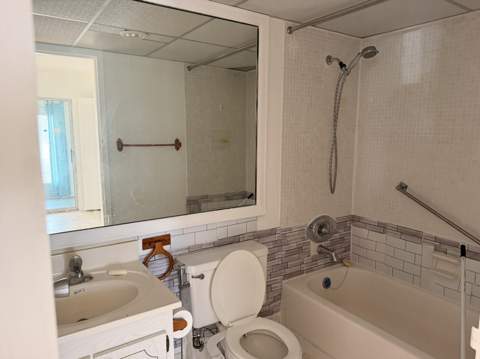 355 Brittany H, Delray Beach FL - photo 7 of 9
