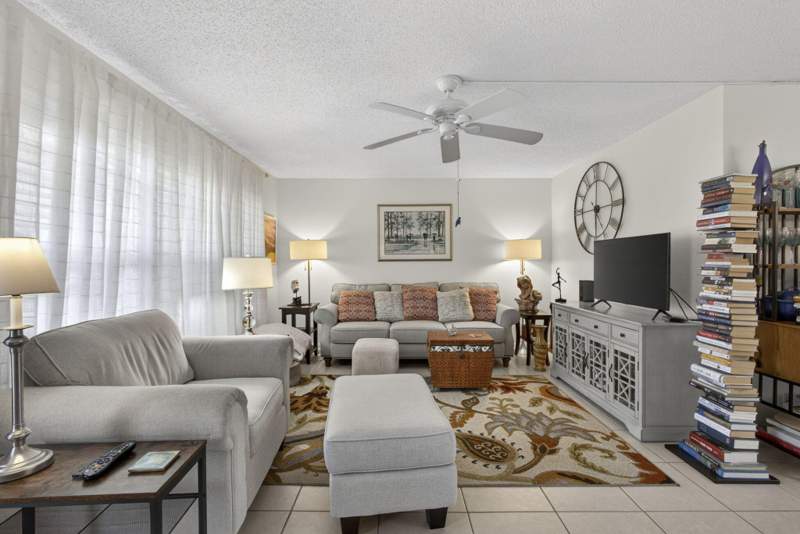 1 bedroom Condominium at 308 Greenbrier A, Greenbrier Condo, West Palm Beach — photo 3