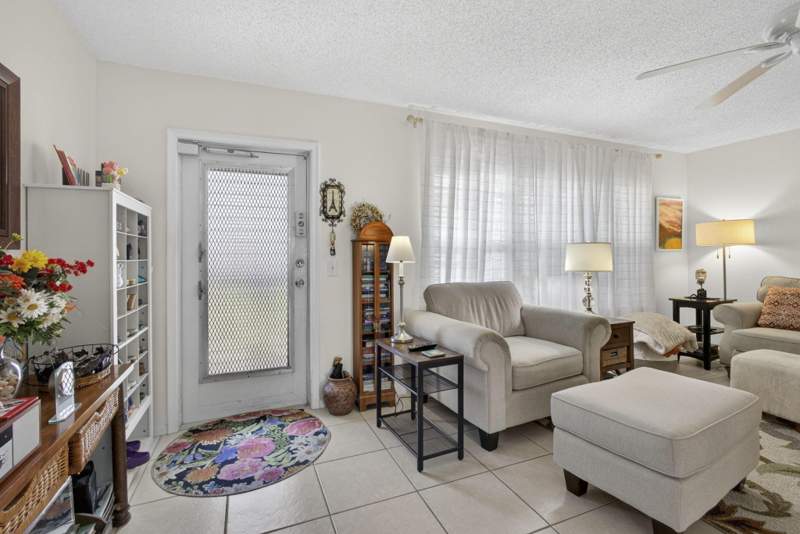 1 bedroom Condominium at 308 Greenbrier A, Greenbrier Condo, West Palm Beach — photo 2