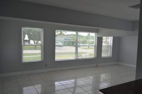 608 NW 20th Court, Pompano Beach FL - photo 9 of 19
