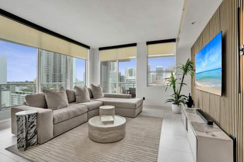 315 NE 3rd Avenue #1206, Fort Lauderdale FL - photo 8 of 67