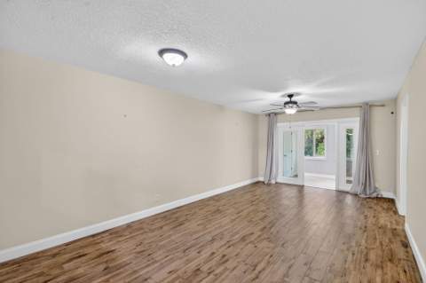 112 Lake Olive Drive, Royal Palm Beach FL - photo 17 of 64