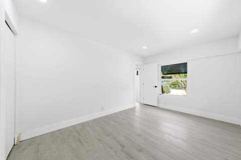 216 NE 23rd Avenue, Pompano Beach FL - photo 12 of 35