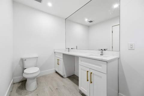 216 NE 23rd Avenue, Pompano Beach FL - photo 15 of 35