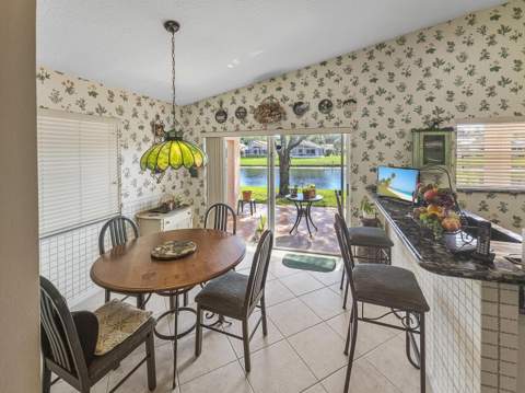 5122 Corbel Lake Way, Boynton Beach FL - photo 11 of 70