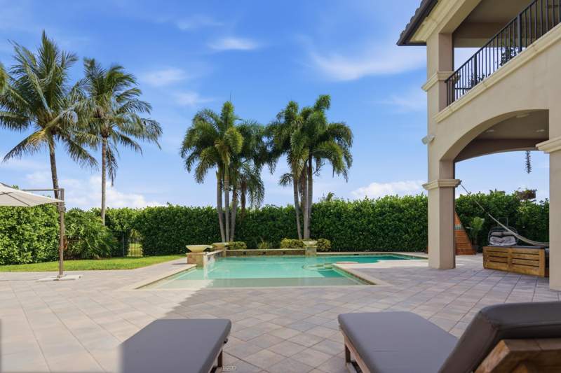 6 bedroom Single Family Residence at 16907 Crown Bridge Drive, Bridges Pl 4, Delray Beach — photo 4