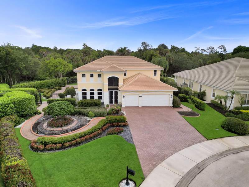 5 bedroom Single Family Residence at 299 SW Lost River Road, Lost River Manors, Stuart — photo 5