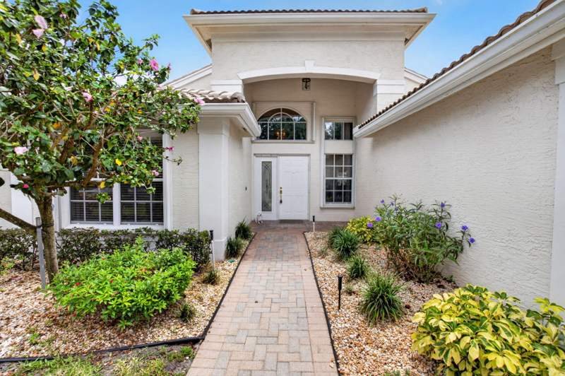 3 bedroom Single Family Residence at 13461 Barcelona Lake Circle, Valencia Falls , Delray Beach — photo 3