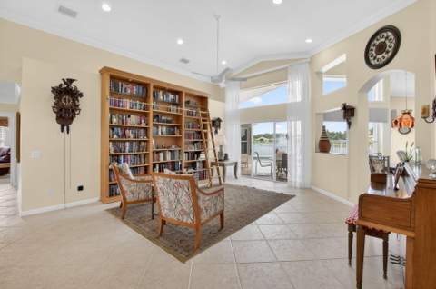 13461 Barcelona Lake Circle, Delray Beach FL - photo 23 of 107