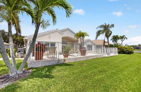 13461 Barcelona Lake Circle, Delray Beach FL - photo 15 of 107
