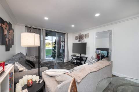 9430 Poinciana Place #110, Davie FL - photo 6 of 26
