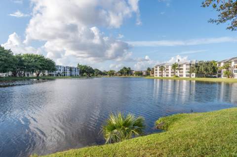 9430 Poinciana Place #110, Davie FL - photo 18 of 26