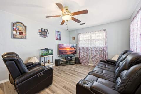 8545 SE Mars Street, Hobe Sound FL - photo 6 of 17