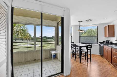 7460 La Paz Boulevard #306, Boca Raton FL - photo 11 of 66