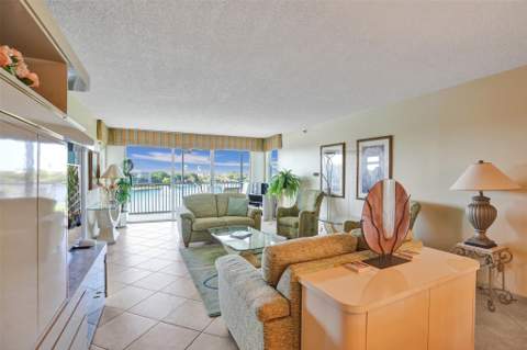 2900 N Course Drive #602, Pompano Beach FL - photo 17 of 50