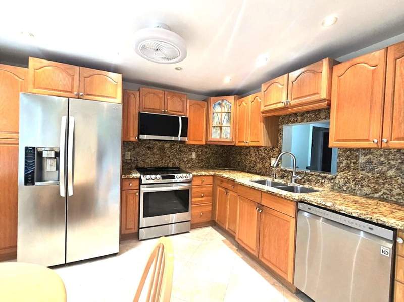 2 bedroom Condominium at 2402 Antigua Circle #E3, ANTIGUA VILLAGE II B CONDO, Coconut Creek — photo 2