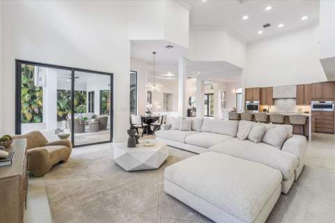 15463 Tall Oak Avenue, Delray Beach FL - photo 12 of 35