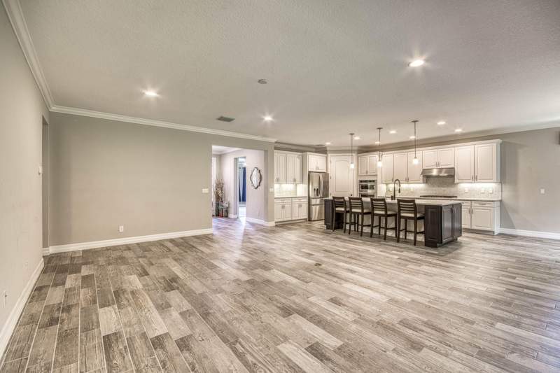 4 bedroom Single Family Residence at 134 Shores Pointe Drive, Shores Pointe, Jupiter — photo 5