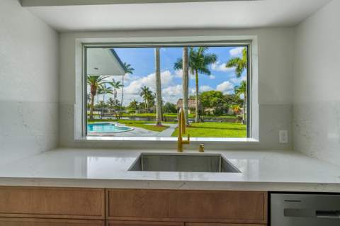 8946 SW 52nd Court, Cooper City FL - photo 8 of 23