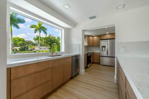 8946 SW 52nd Court, Cooper City FL - photo 6 of 23