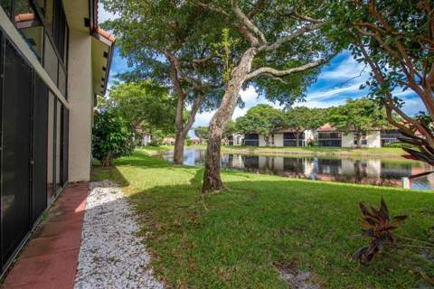 10624 Tropic Palm Avenue #202, Boynton Beach FL - photo 24 of 42