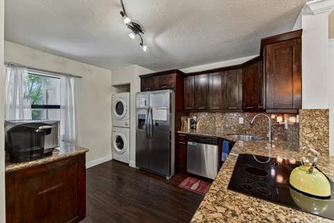 4413 NW 22nd Road #404, Coconut Creek FL - photo 15 of 39