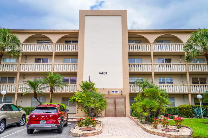 2 bedroom Condominium at 4401 Martinique Court #D2, Martinique Village II D Condo, Coconut Creek — photo 3