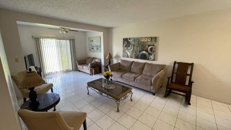 2 bedroom Condominium at 7911 Southgate Boulevard #B2, Royale Gardens Condo, North Lauderdale — photo 4