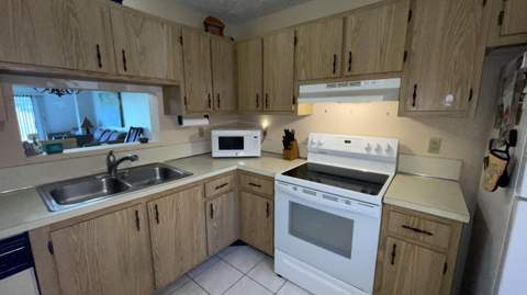 7911 Southgate Boulevard #B2, North Lauderdale FL - photo 10 of 21