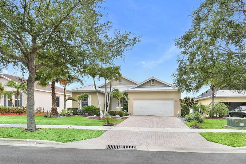 3 bedroom Single Family Residence at 10771 SW Waterway Lane, Tradition Plat No 2, Port St. Lucie — photo 2