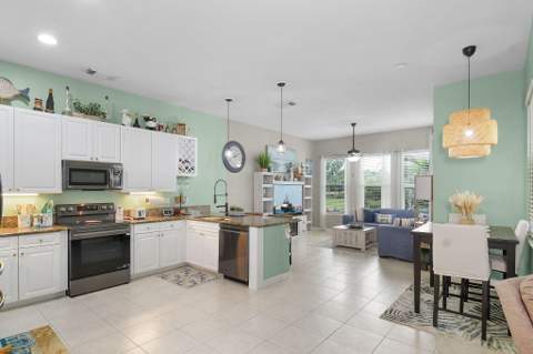 10771 SW Waterway Lane, Port St. Lucie FL - photo 13 of 50