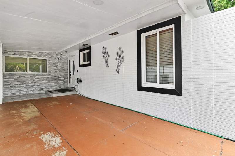 3 bedroom Single Family Residence at 124 Davis Road, Palm Springs Village 5, Palm Springs — photo 4