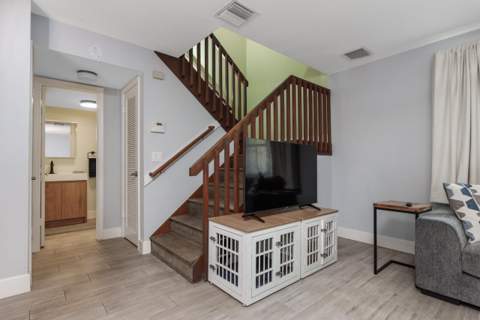 106 Linda Lane #1, Palm Beach Shores FL - photo 13 of 20