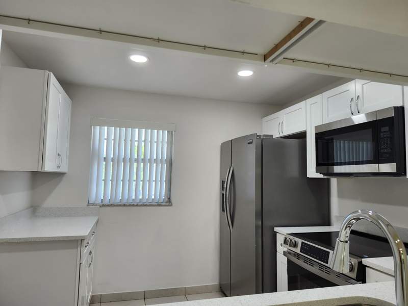 2 bedroom Condominium at 330 NE 26th Avenue #202, Village Royale Forest Green Condo, Boynton Beach — photo 4