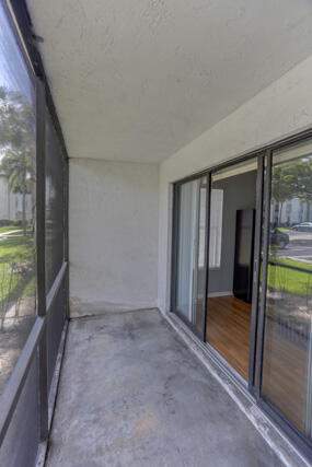 2 bedroom Condominium at 1010 Green Pine Boulevard #E1, Palm Club Village I Condo, West Palm Beach — photo 2