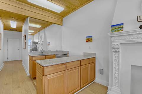 235 Sunrise Avenue, Palm Beach FL - photo 7 of 14