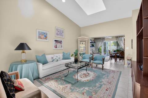 5590 Royal Lake Circle, Boynton Beach FL - photo 9 of 74