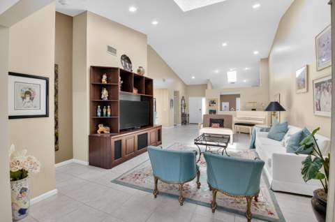 5590 Royal Lake Circle, Boynton Beach FL - photo 12 of 74