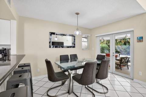 1306 SE 5th Court, Dania Beach FL - photo 14 of 43