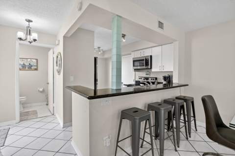 1306 SE 5th Court, Dania Beach FL - photo 8 of 43