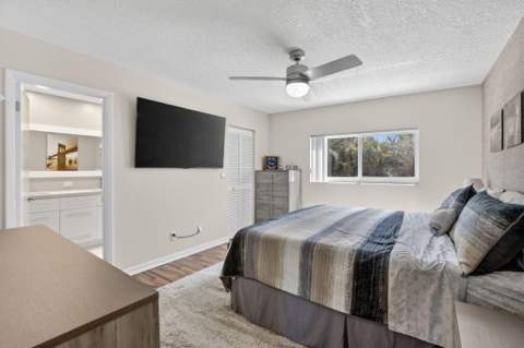 1306 SE 5th Court, Dania Beach FL - photo 19 of 43