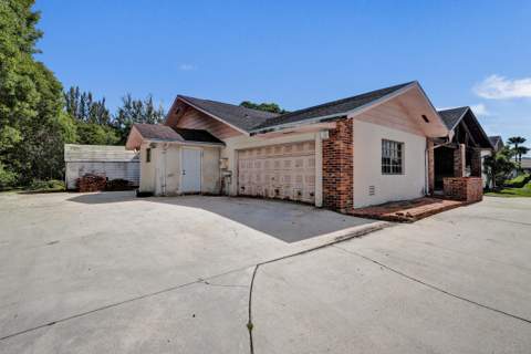 17151 SW 62nd Court, Southwest Ranches FL - photo 9 of 49