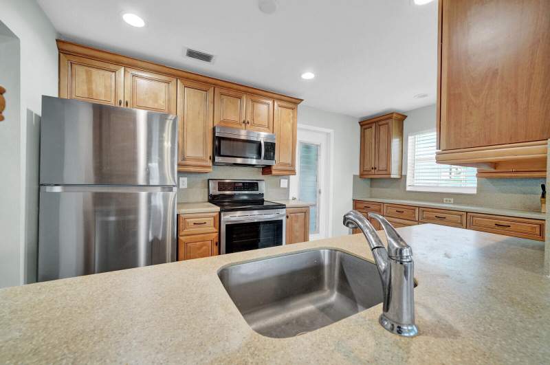 2 bedroom Single Family Residence at 714 SW 16th Street, Palm Beach Leisureville Sec 9, Boynton Beach — photo 5