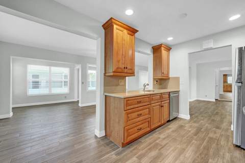 714 SW 16th Street, Boynton Beach FL - photo 9 of 42