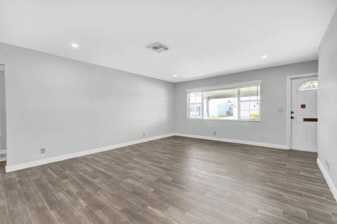 714 SW 16th Street, Boynton Beach FL - photo 19 of 42
