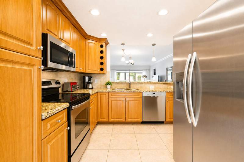 2 bedroom Condominium at 1501 S Ocean Boulevard #123, Gardens By The Sea Condo, Lauderdale-By-The-Sea — photo 3