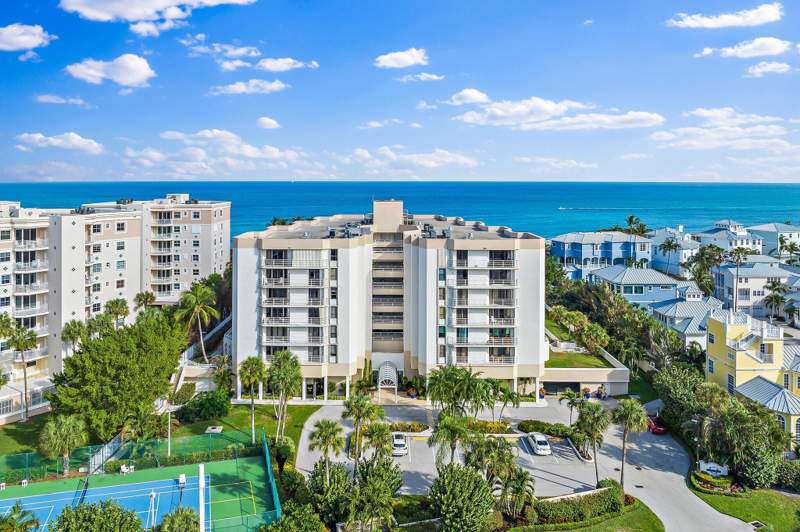 3 bedroom Condominium at 176 Helios Drive #205, Corinthians Condo, Jupiter — photo 2