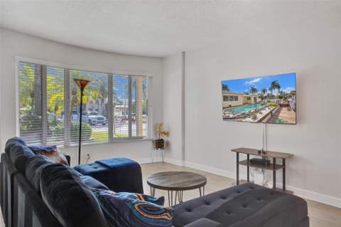 2265 SE 12th Street, Pompano Beach FL - photo 8 of 55
